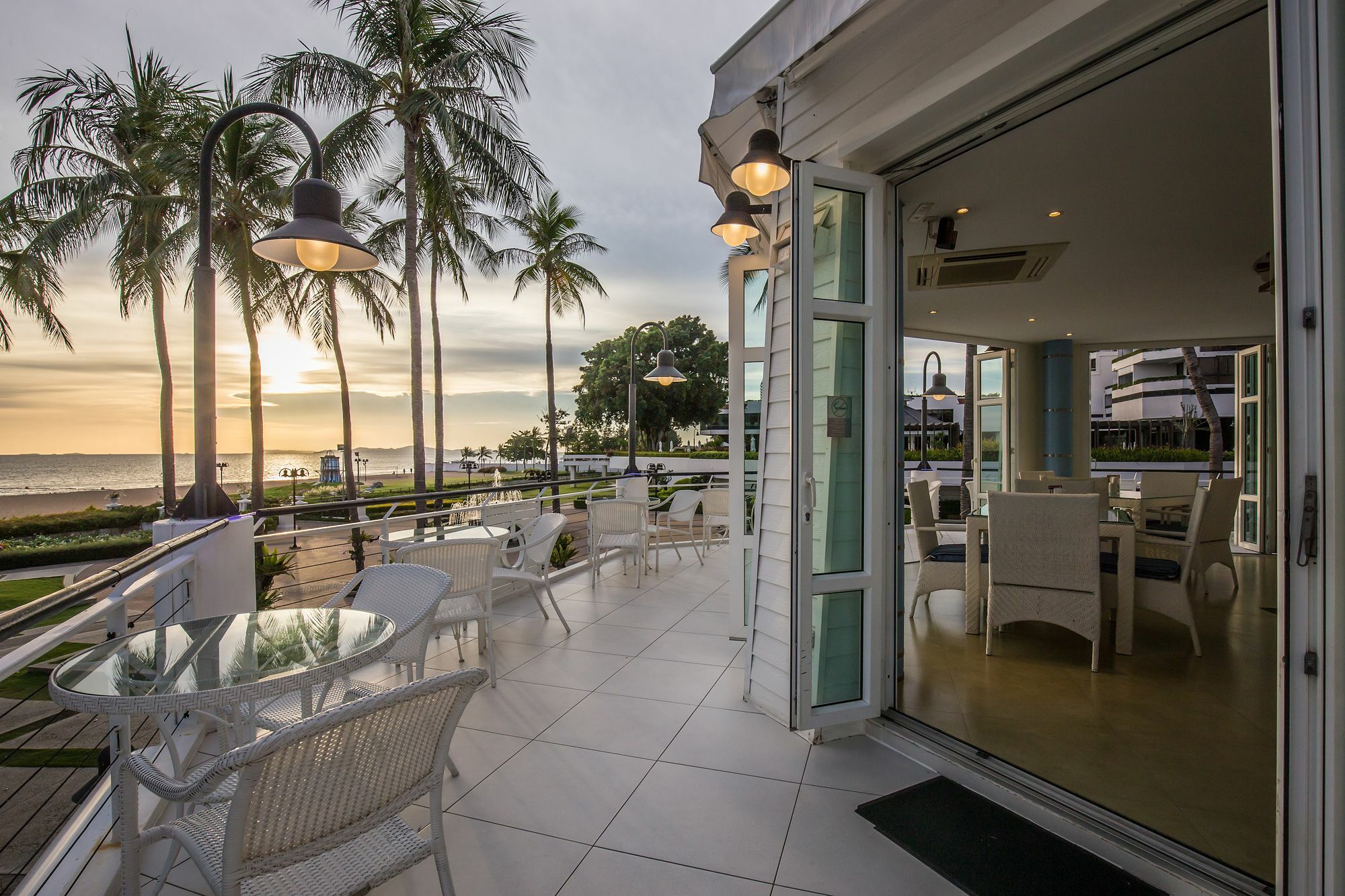 Ambassador City Jomtien Inn Wing Ban Nong Hin  Exterior foto